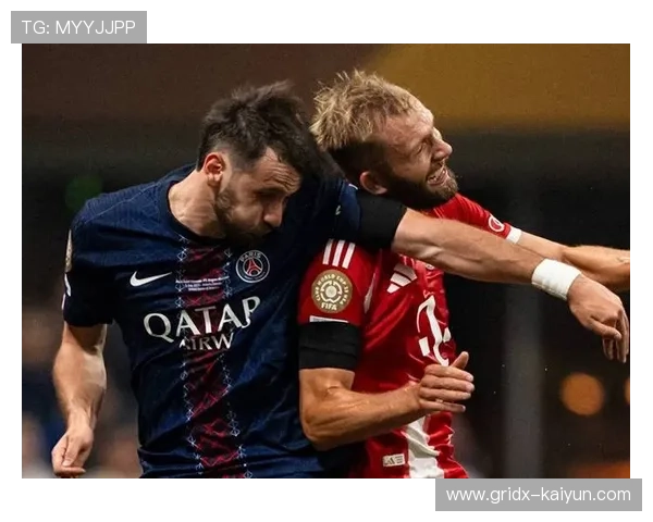 七分钟三球对攻，巴黎里昂交替领先演绎进球盛宴